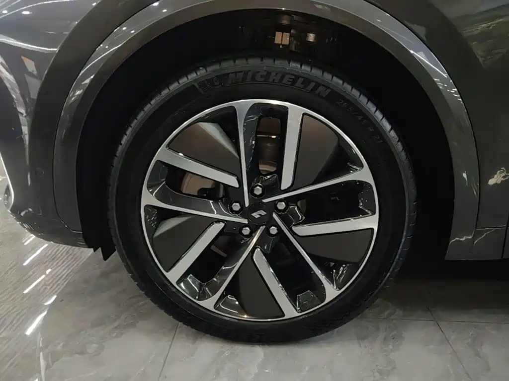 Li Auto Li L7 — миниатюра 23