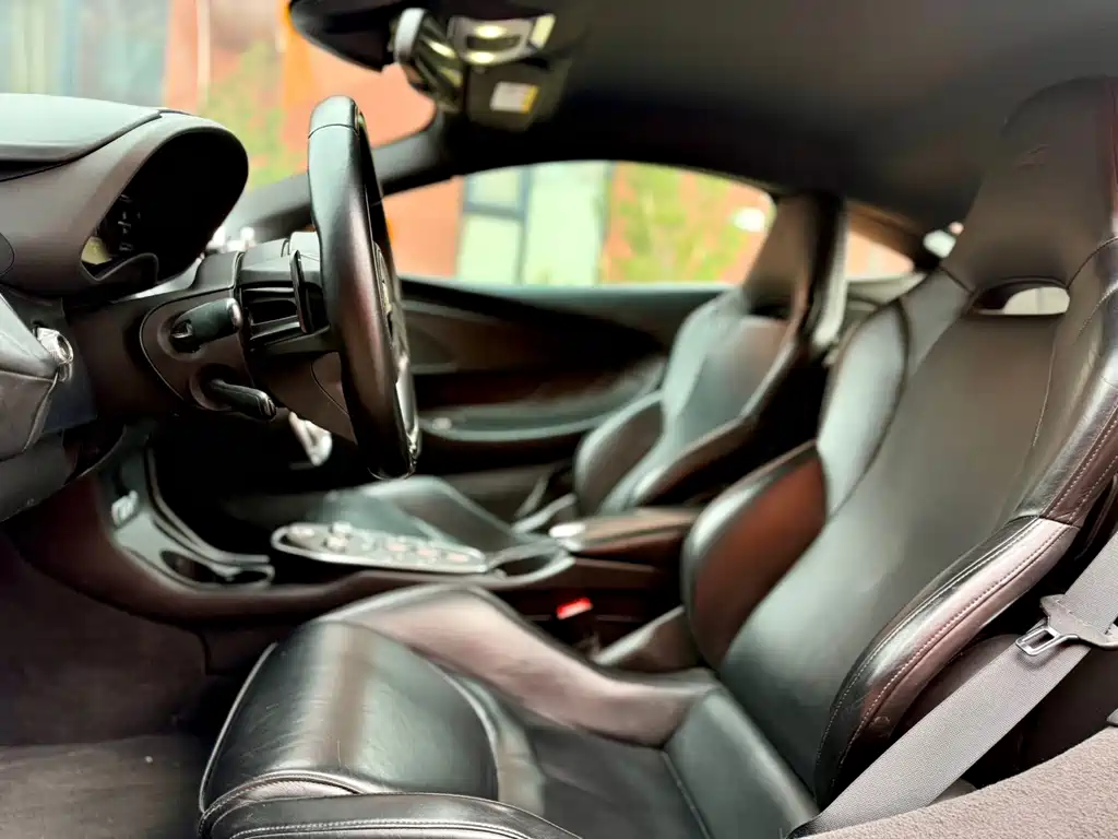 McLaren GT — миниатюра 9
