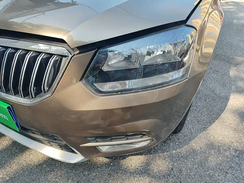 Skoda Yeti — миниатюра 24