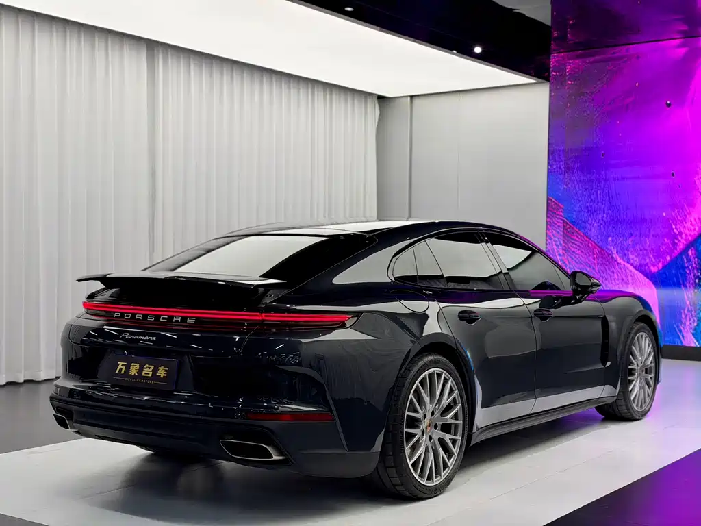 Porsche Panamera — миниатюра 6