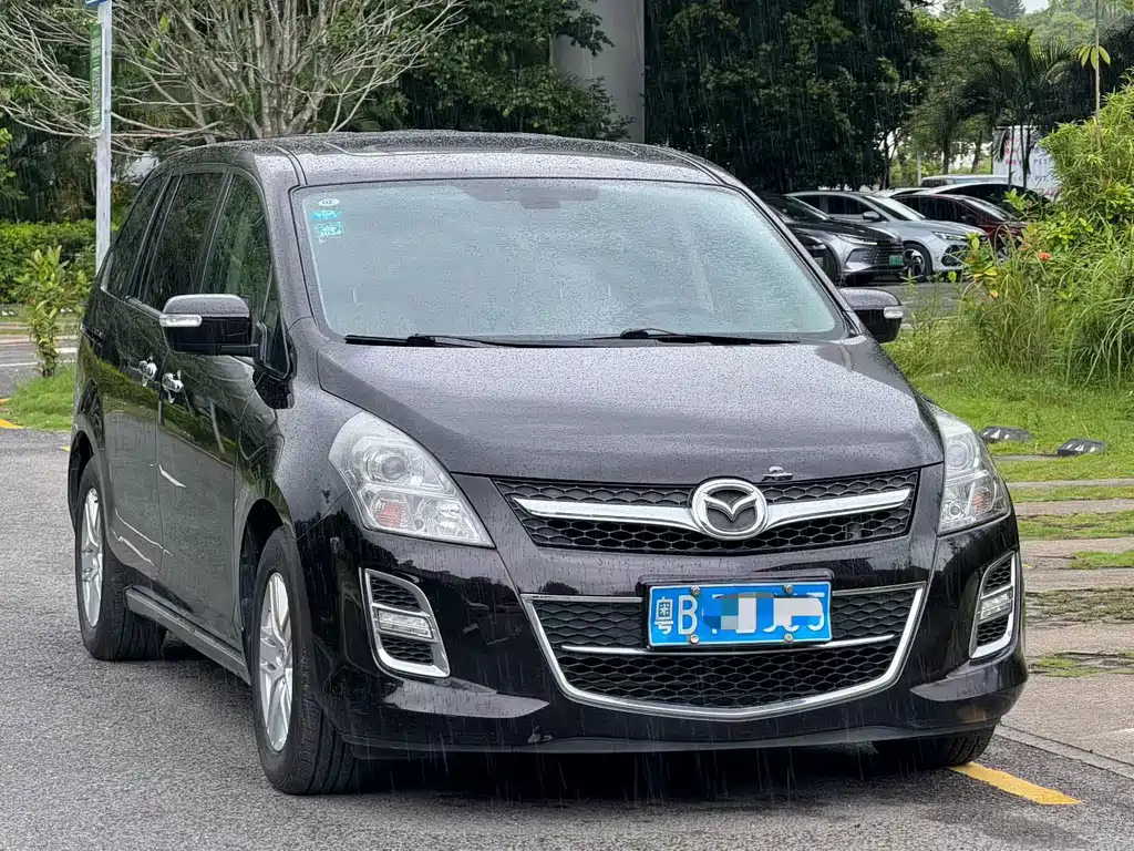 Mazda 8 — миниатюра 4