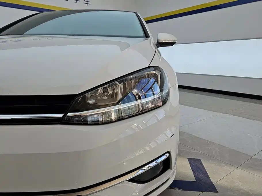Volkswagen Golf — миниатюра 5