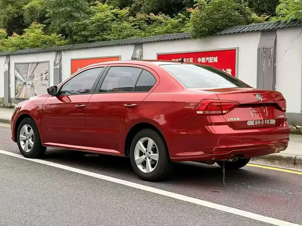 Volkswagen Lavida — миниатюра 4