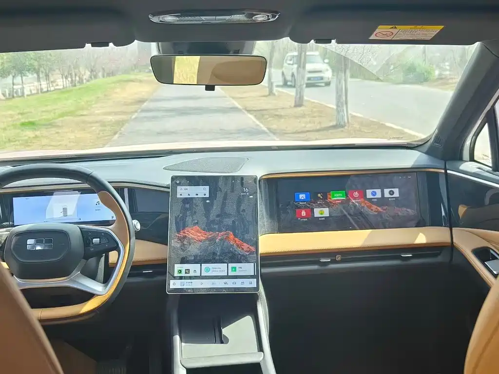 GEELY GALAXY GALAXY L7