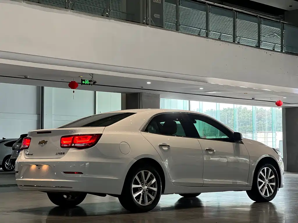 Chevrolet Malibu — миниатюра 7