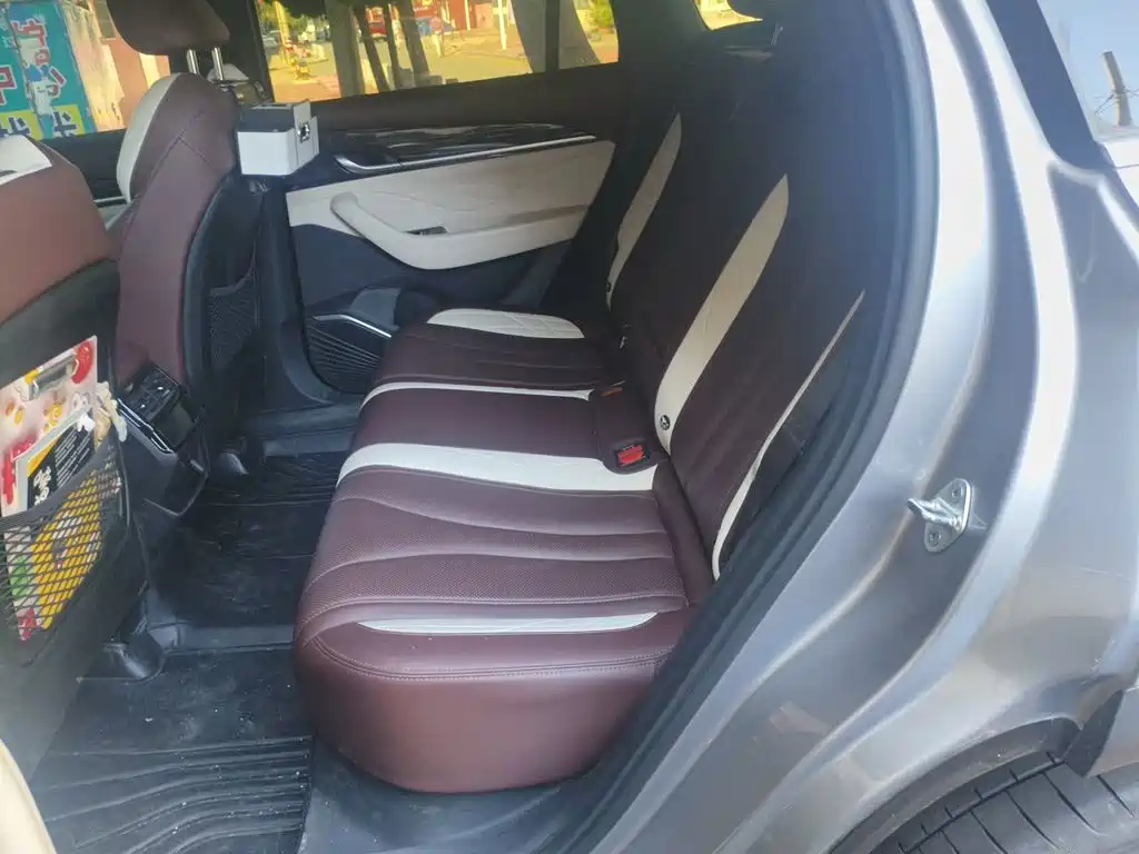 Geely Xingyue L — миниатюра 18