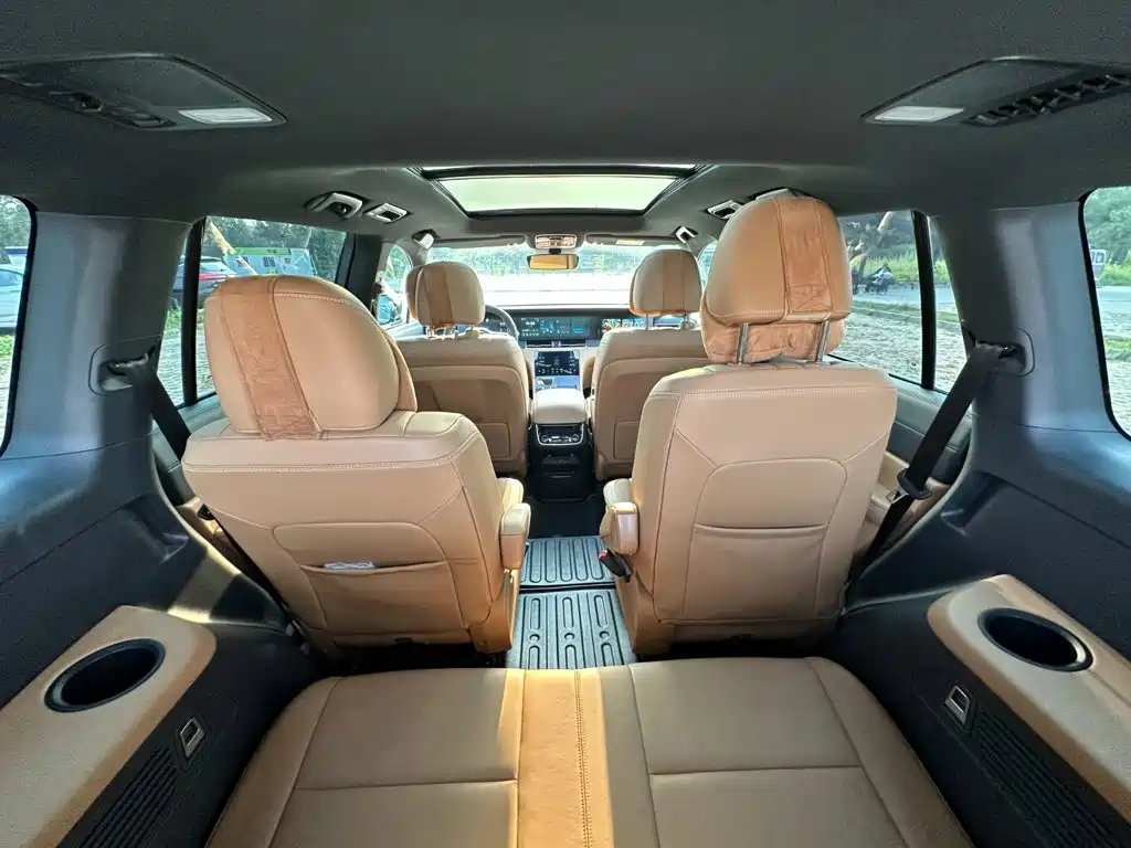 Li Auto Li ONE — миниатюра 14