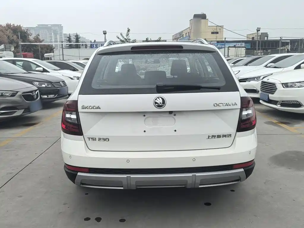 Skoda Octavia — миниатюра 6