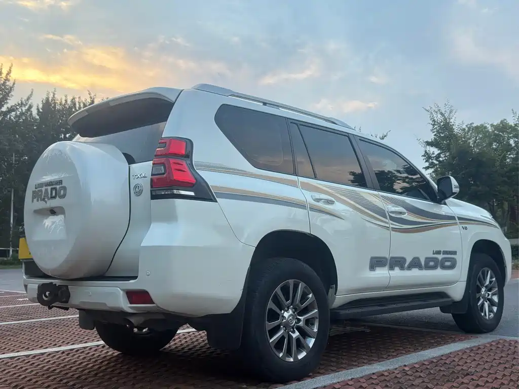 Toyota Prado (Import) — миниатюра 6