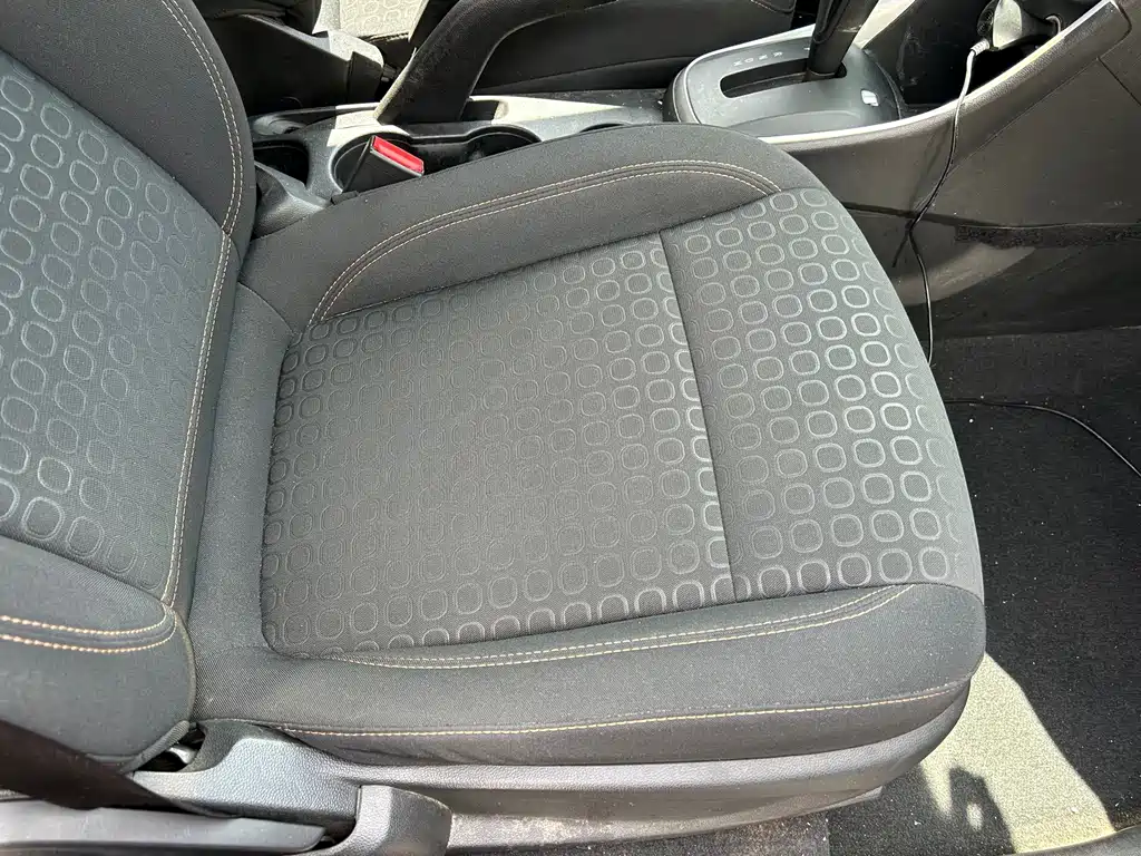 Chevrolet Trax — миниатюра 10