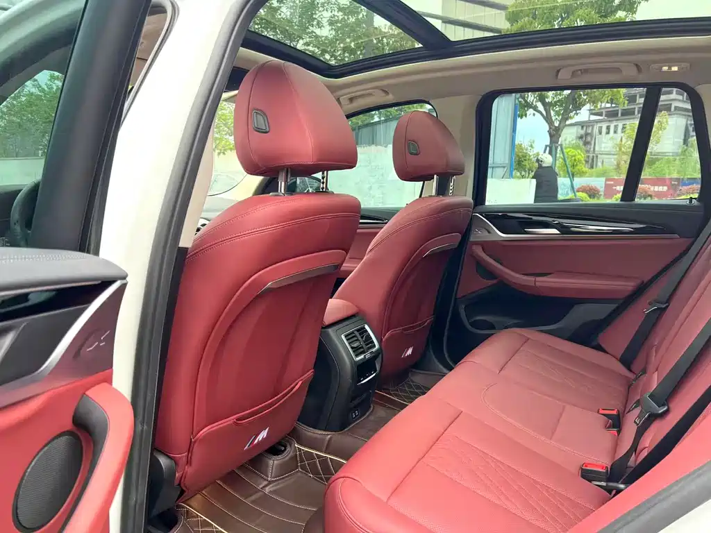 BMW iX3 — миниатюра 5