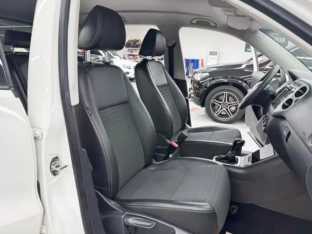 Volkswagen Tiguan — миниатюра 14