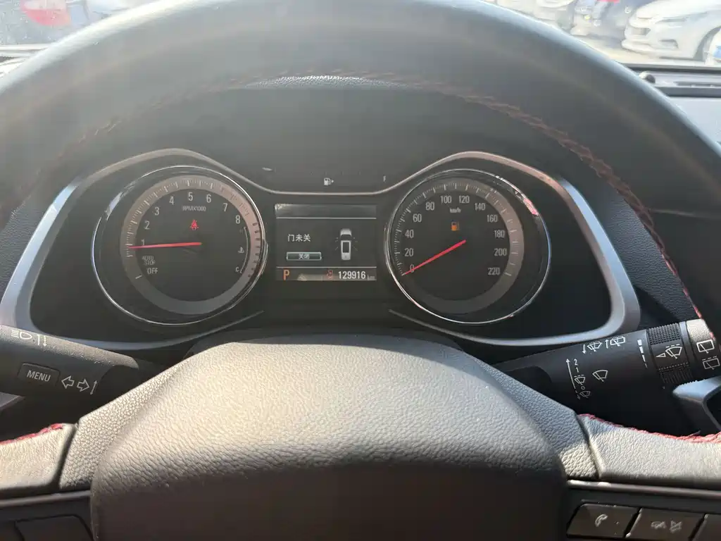 Chevrolet Volando — миниатюра 7