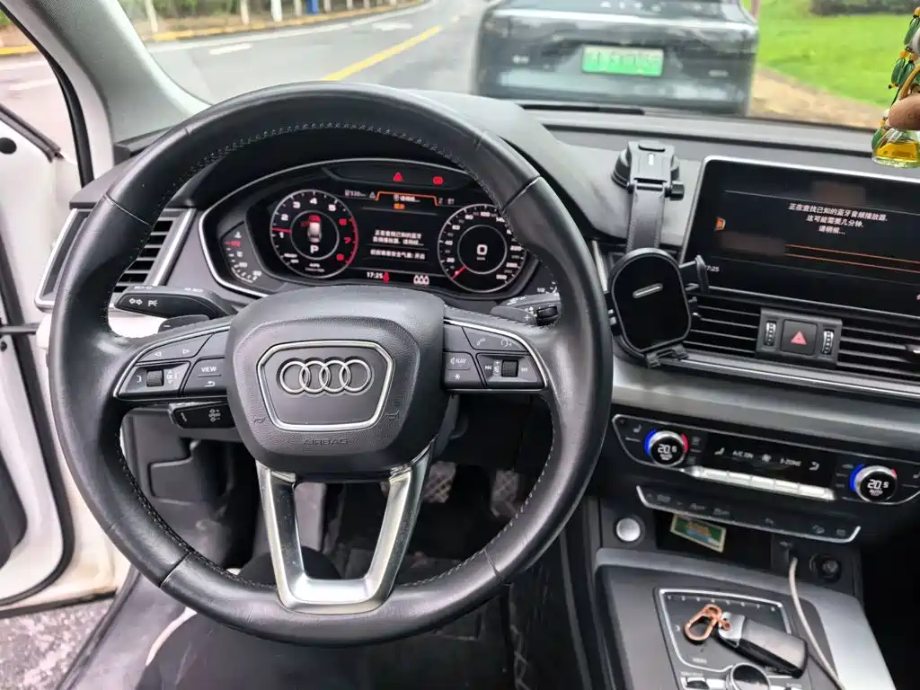 Audi Q5L — миниатюра 3