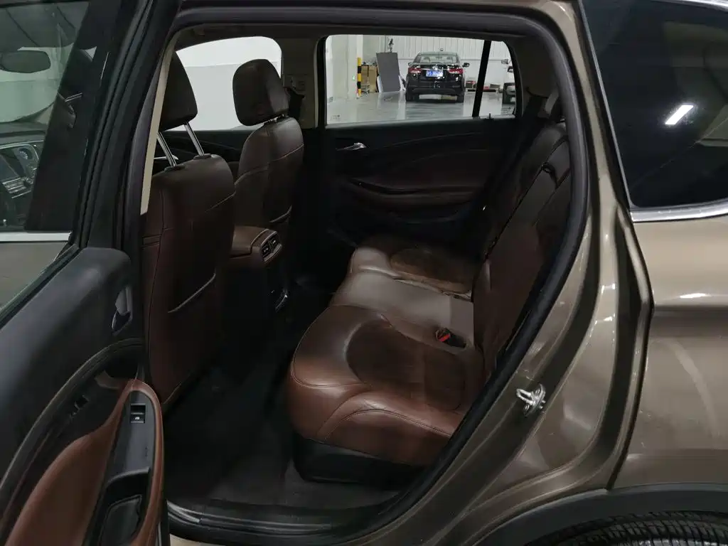 Buick Envision Plus — миниатюра 15