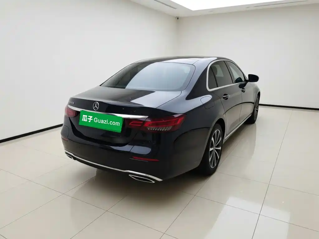 Mercedes-Benz E-Class New Energy — миниатюра 6