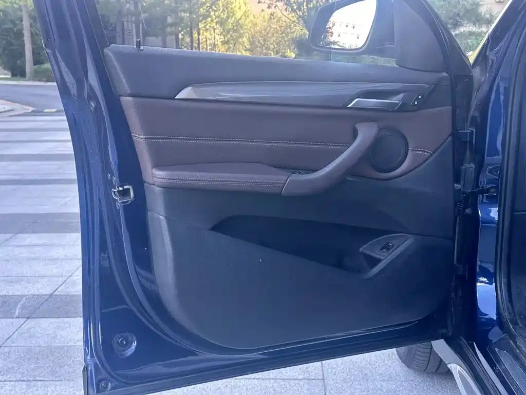 BMW X1 — миниатюра 5