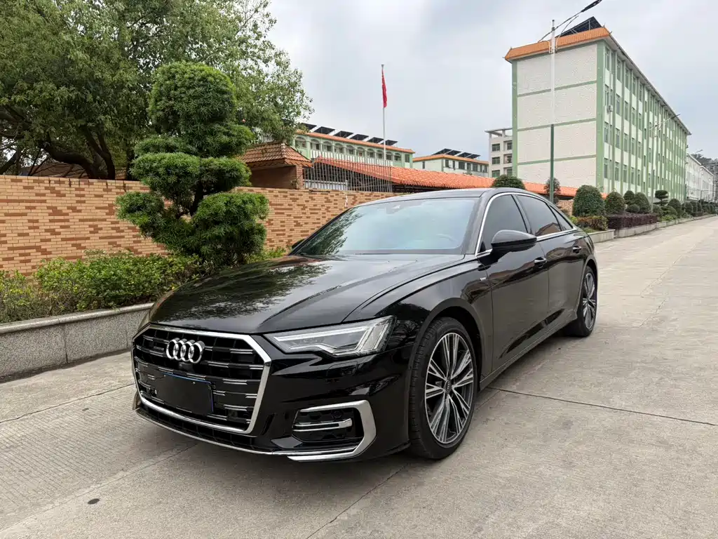 Audi A6L 2025