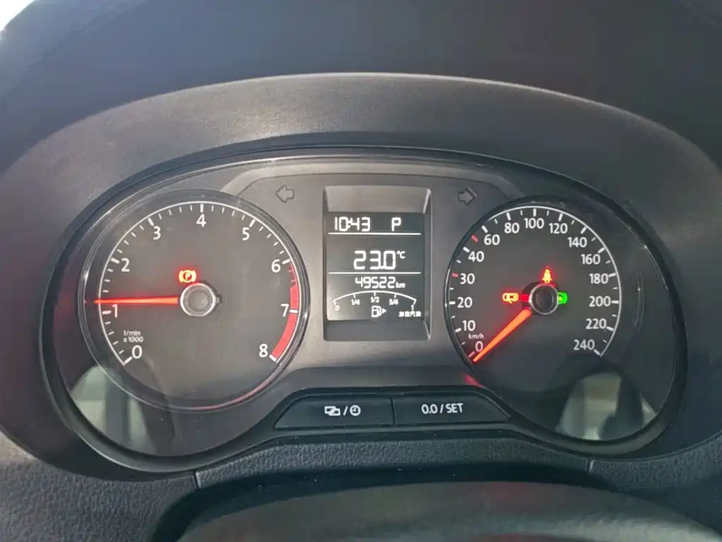 Volkswagen Polo — миниатюра 12