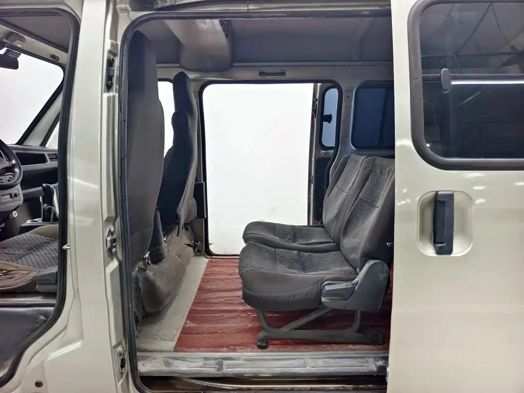 Wuling Zhiguang — миниатюра 14