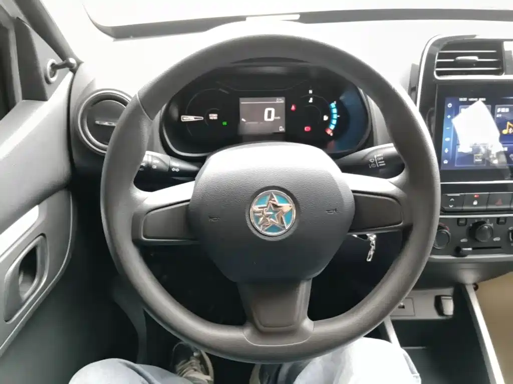 Venucia e30 — миниатюра 11