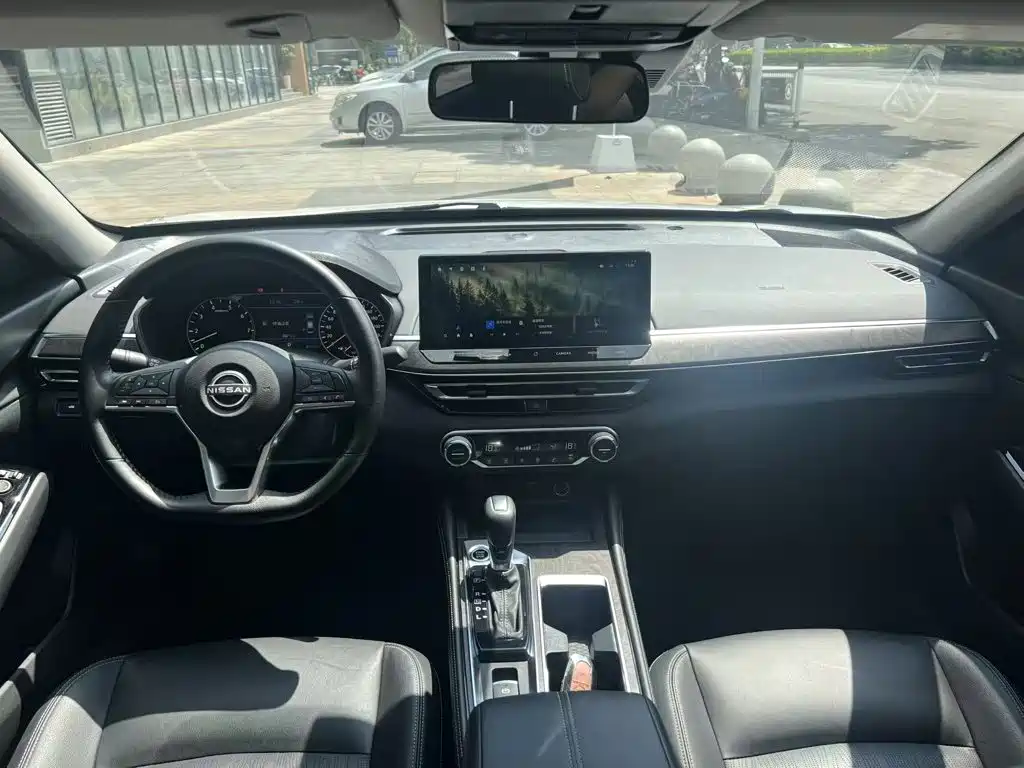 Nissan Teana — миниатюра 4