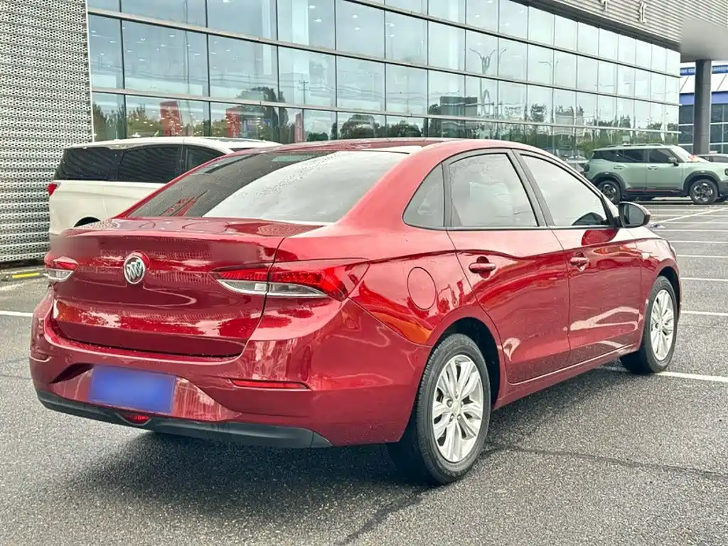 Buick Excelle — миниатюра 8