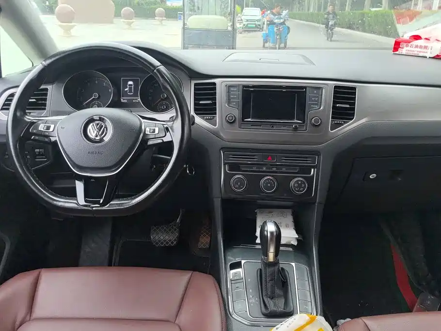 Volkswagen Golf Sportsvan — миниатюра 12