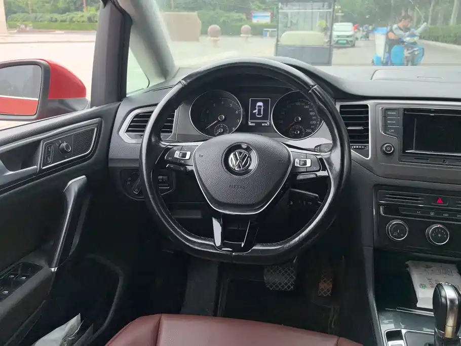 Volkswagen Golf Sportsvan — миниатюра 15