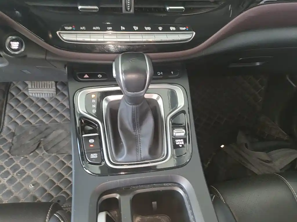 GAC Motor Trumpchi M6 — миниатюра 14