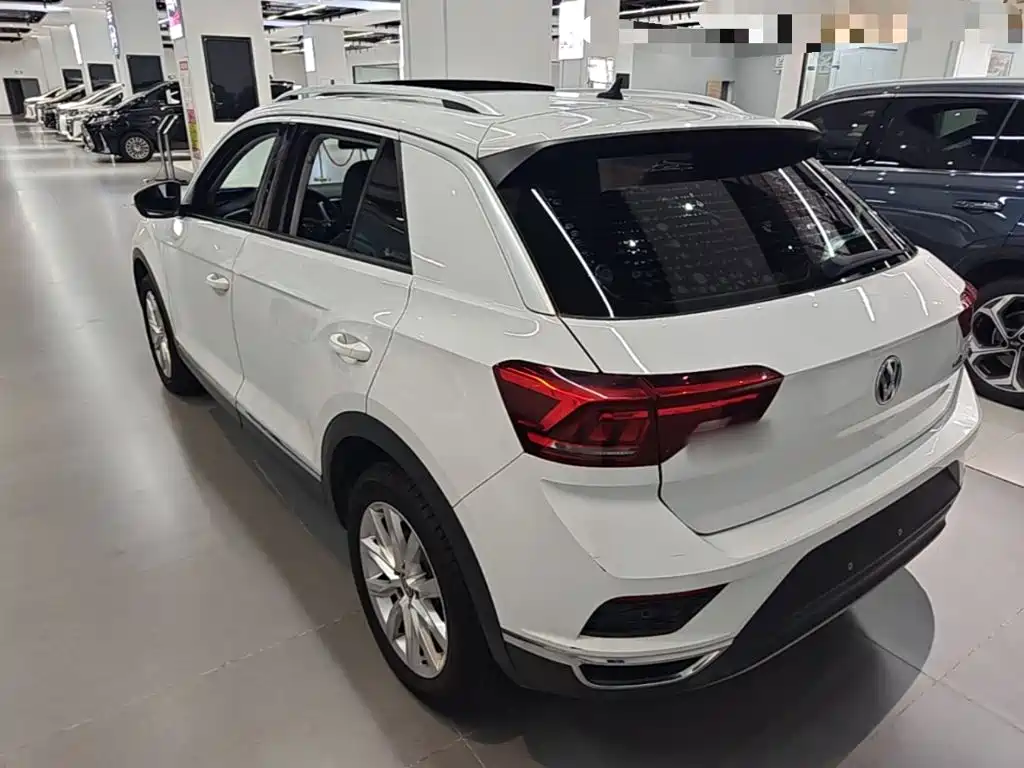 Volkswagen T-Roc — миниатюра 5