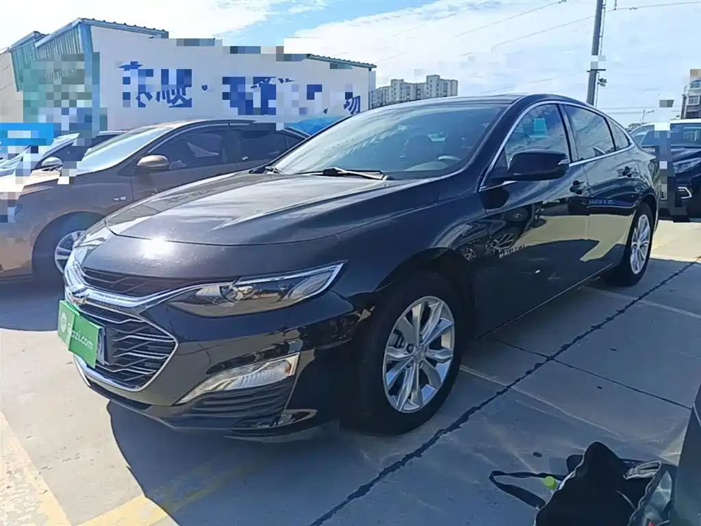 Купить Chevrolet Malibu XL