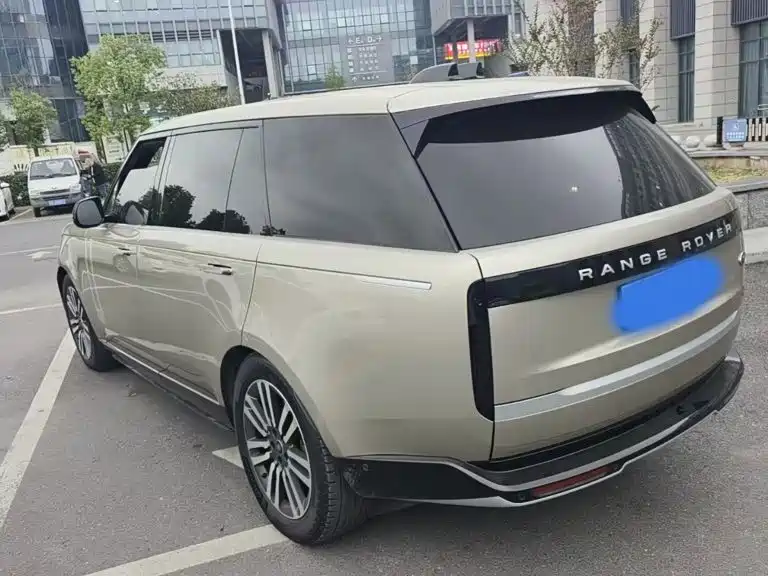 Land Rover Range Rover — миниатюра 2
