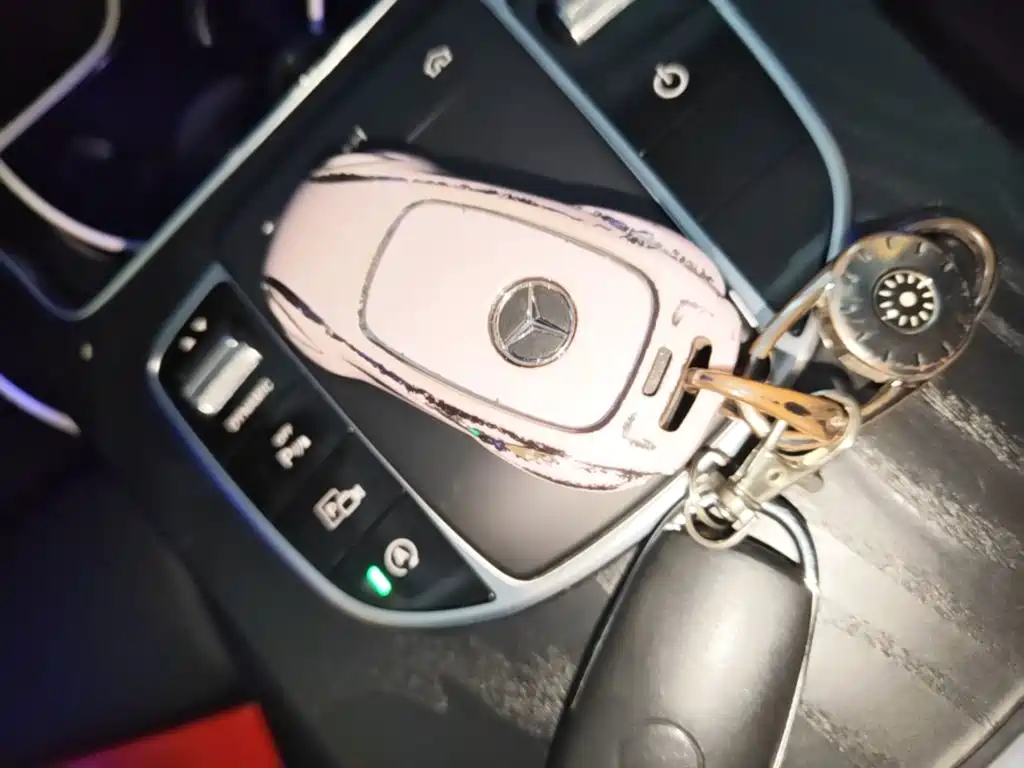 Mercedes-Benz C-Class — миниатюра 9
