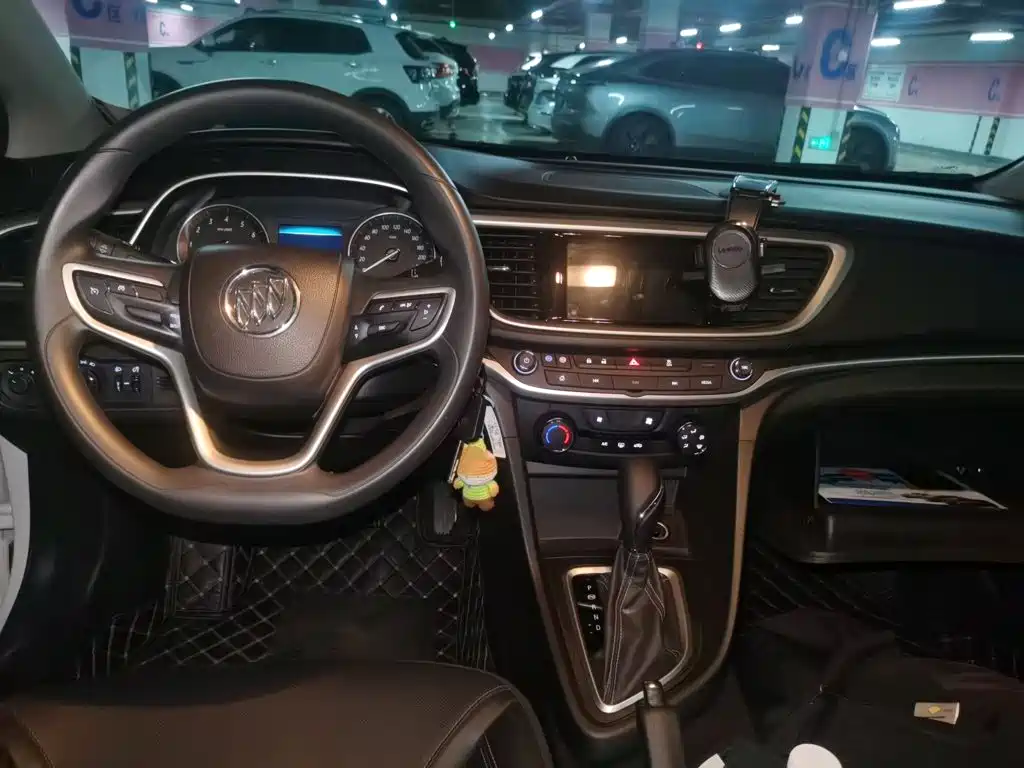 Buick Excelle — миниатюра 5
