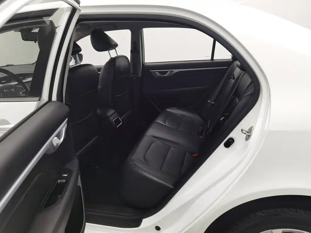 Geely Vision — миниатюра 15
