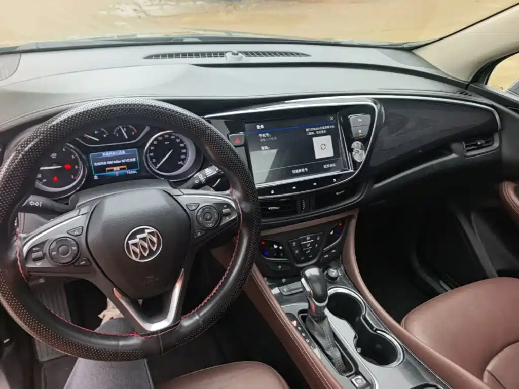 Buick Envision Plus — миниатюра 10