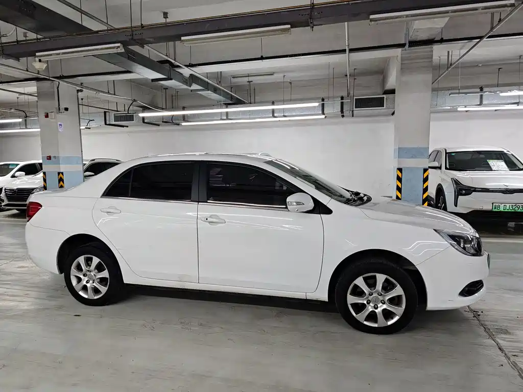 BYD e5 — миниатюра 4