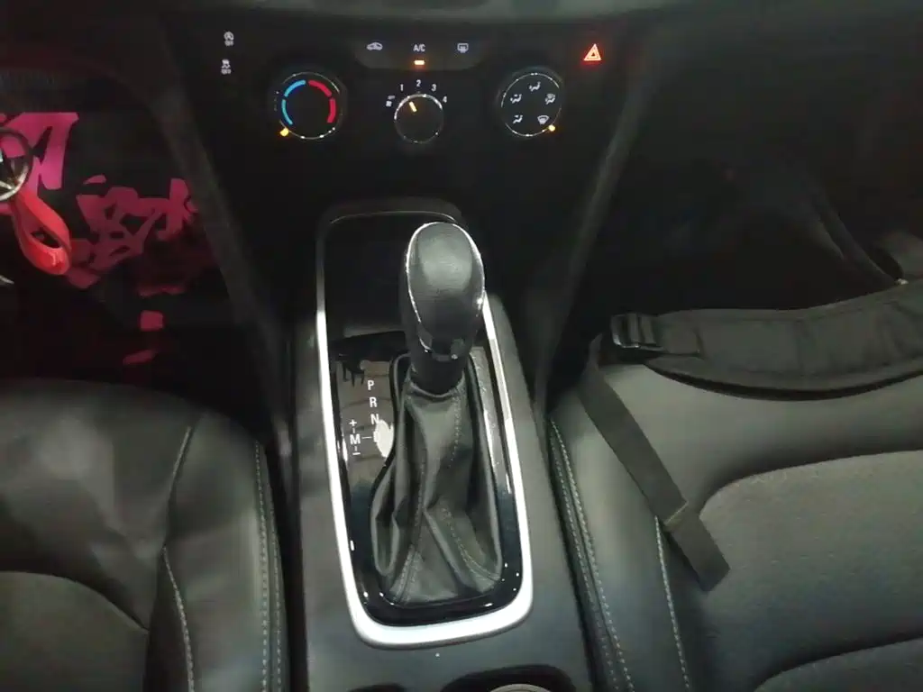 Chevrolet Cavalier — миниатюра 14