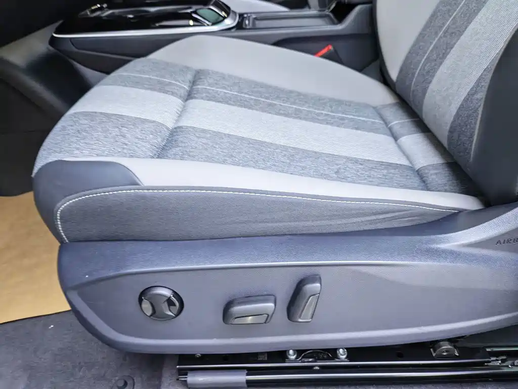 Volkswagen ID.4 Crozz — миниатюра 18