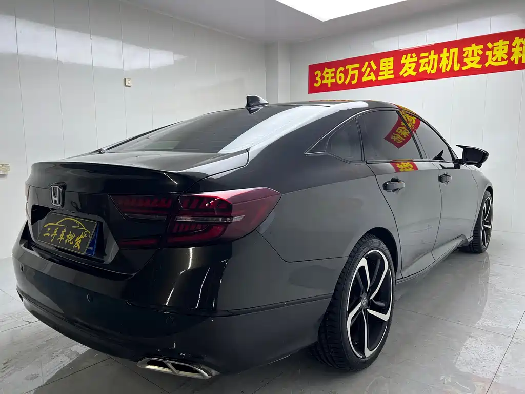 Honda Accord — миниатюра 6