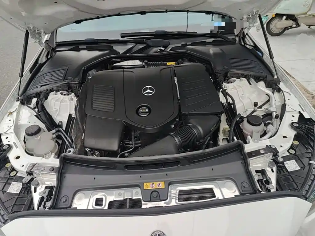 Mercedes-Benz C-Class — миниатюра 20