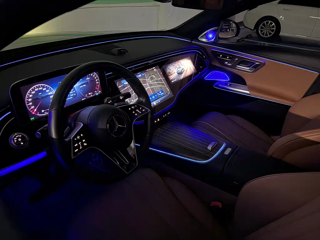 Mercedes-Benz E-Class New Energy — миниатюра 16