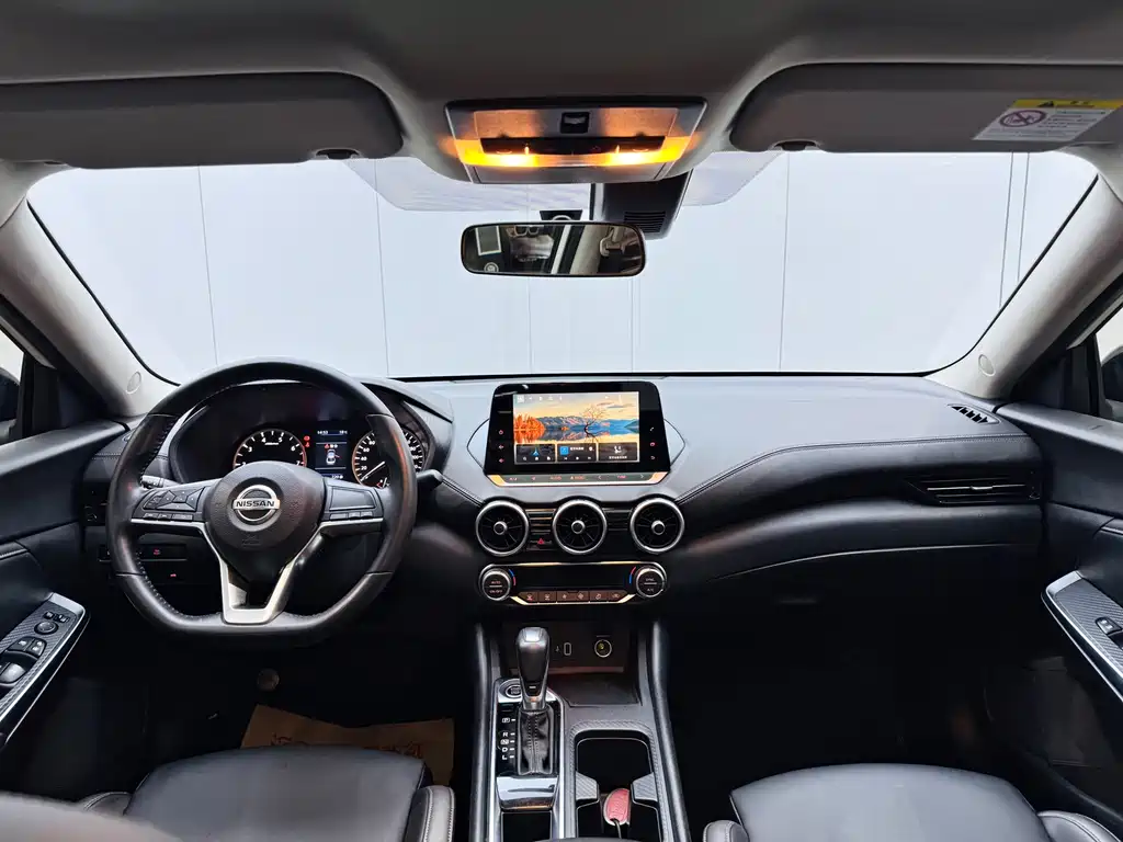 Nissan Sylphy 2021 1.6L XL CVT Enjoy