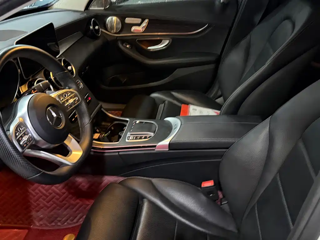 Mercedes-Benz C-Class — миниатюра 4