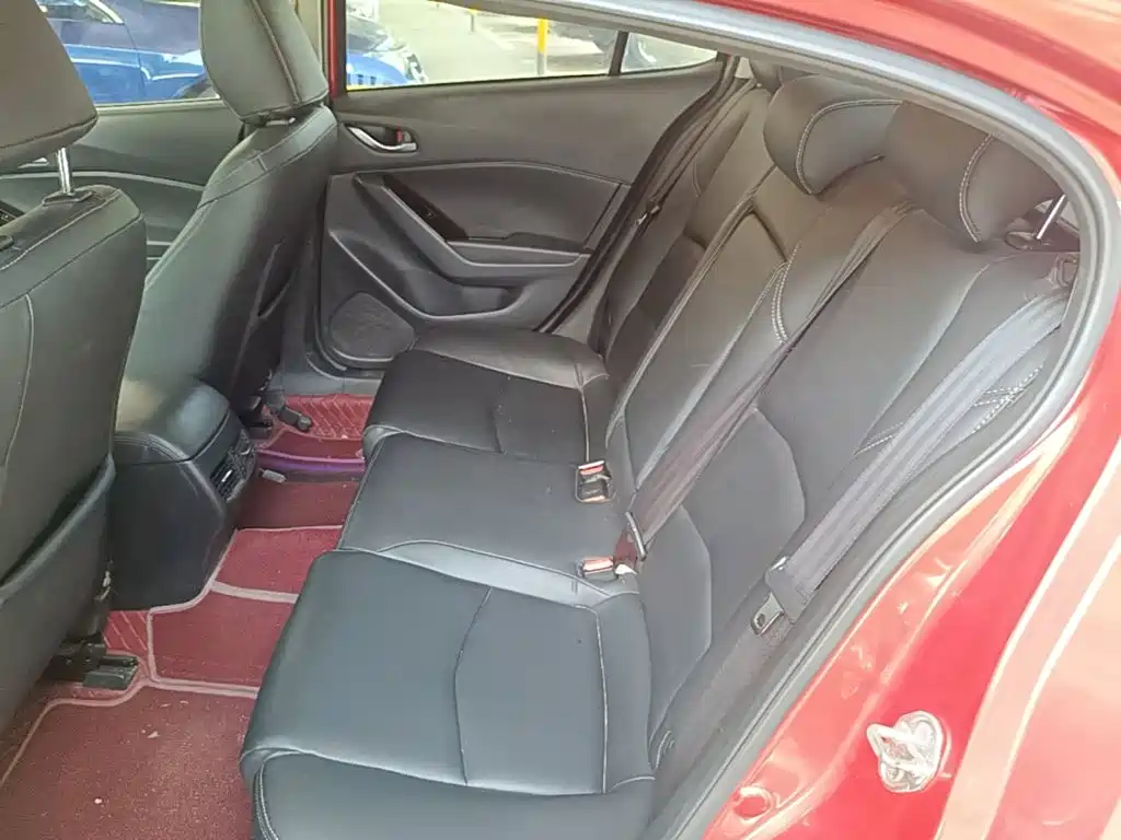 Mazda 3 Axela — миниатюра 17