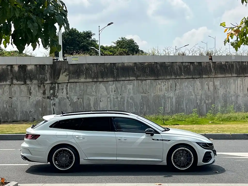Volkswagen CC — миниатюра 8