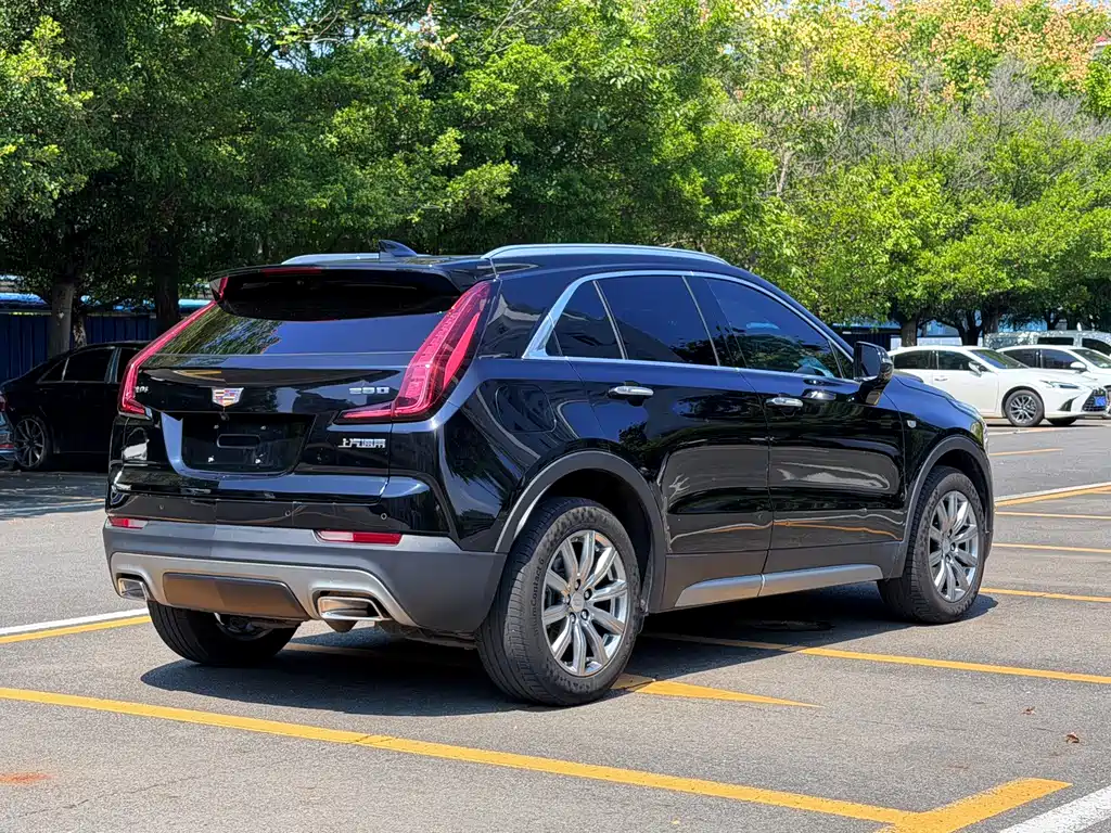 Cadillac XT4 — миниатюра 6