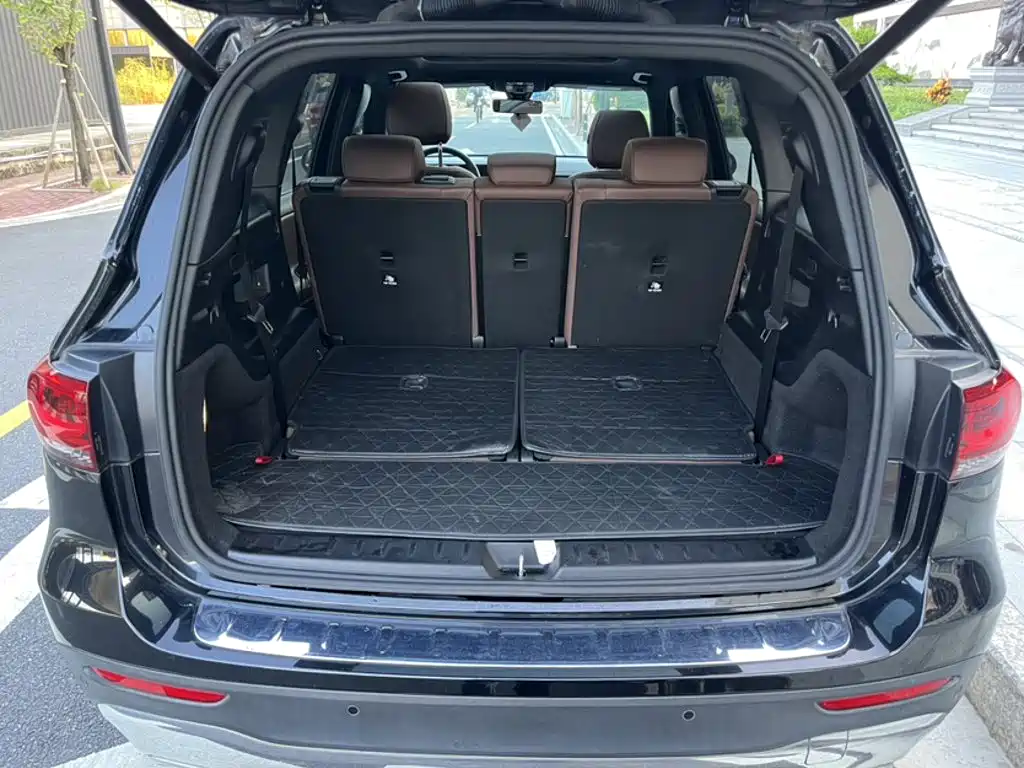 Mercedes-Benz GLB — миниатюра 4