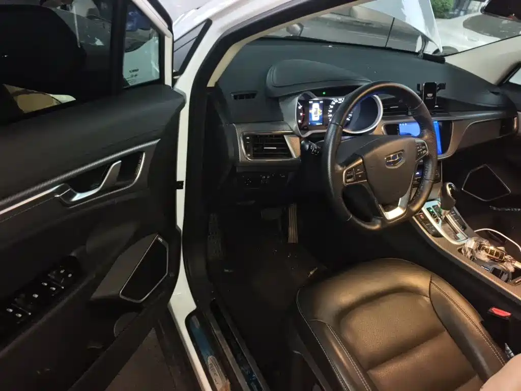 Geely Emgrand GS — миниатюра 12